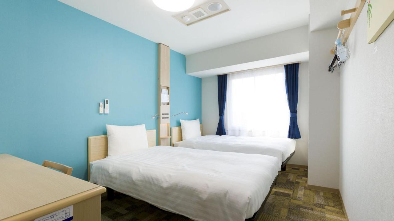 Toyoko Inn Tokyo Keio-Sen Higashi-Fuchu-Eki Kita-Guchi Экстерьер фото