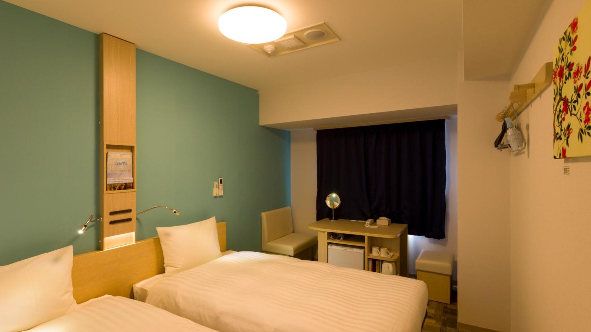 Toyoko Inn Tokyo Keio-Sen Higashi-Fuchu-Eki Kita-Guchi Номер фото